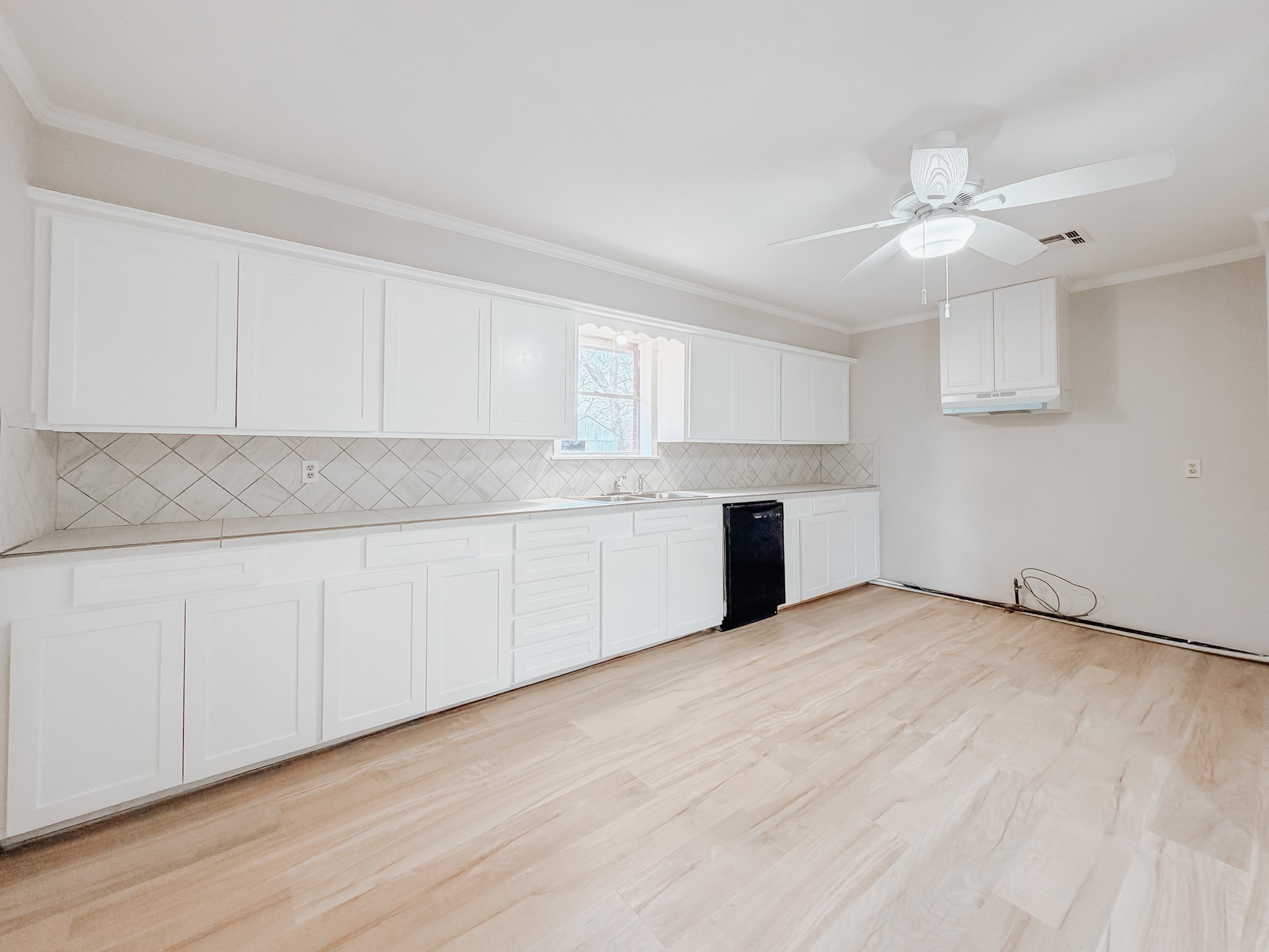 226 E Main Street Corsicana TX 75109