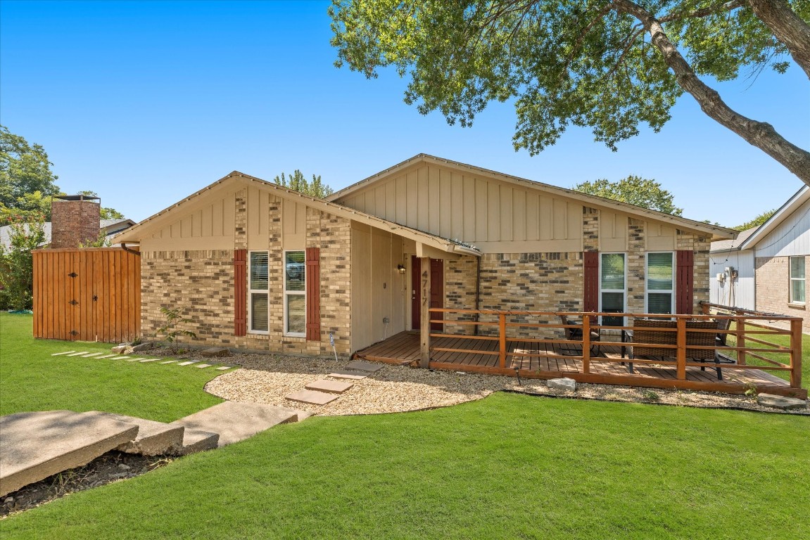4717 Cliffwood Drive Garland TX 75043