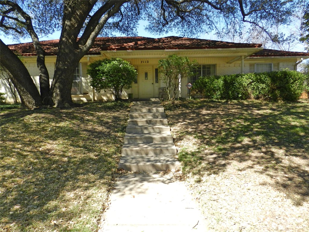 7112 Battle Creek Road Fort Worth TX 76116