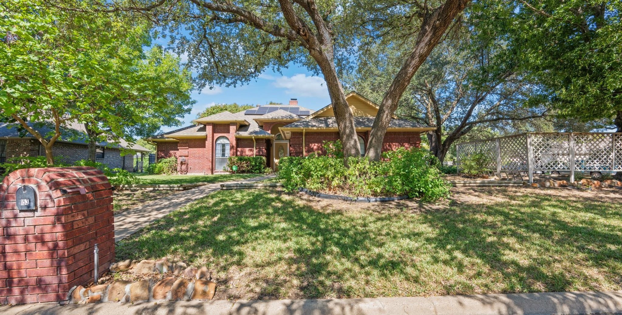 153 Sandlewood Lane Burleson TX 76028