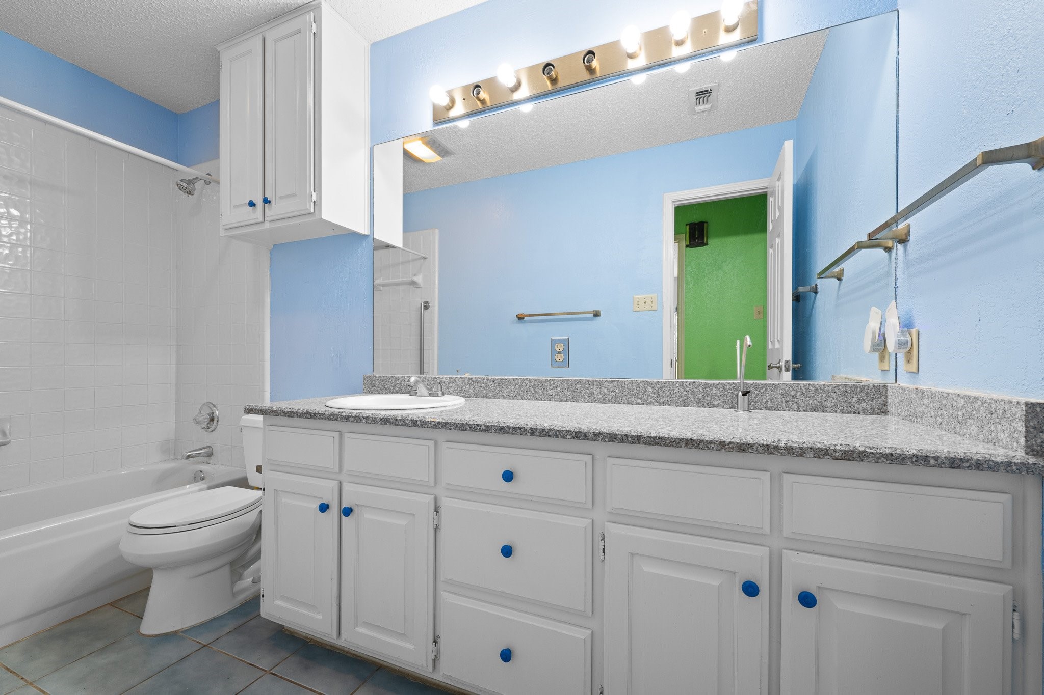 153 Sandlewood Lane Burleson TX 76028