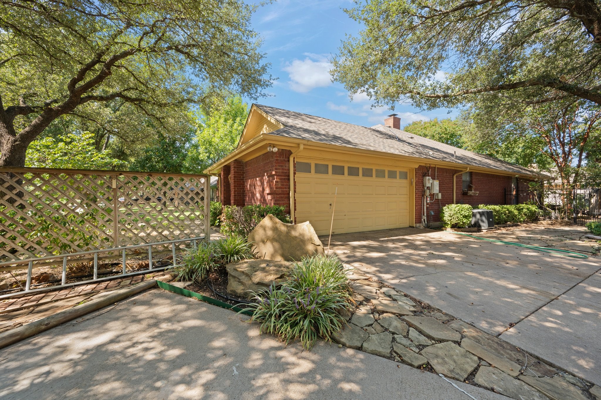 153 Sandlewood Lane Burleson TX 76028