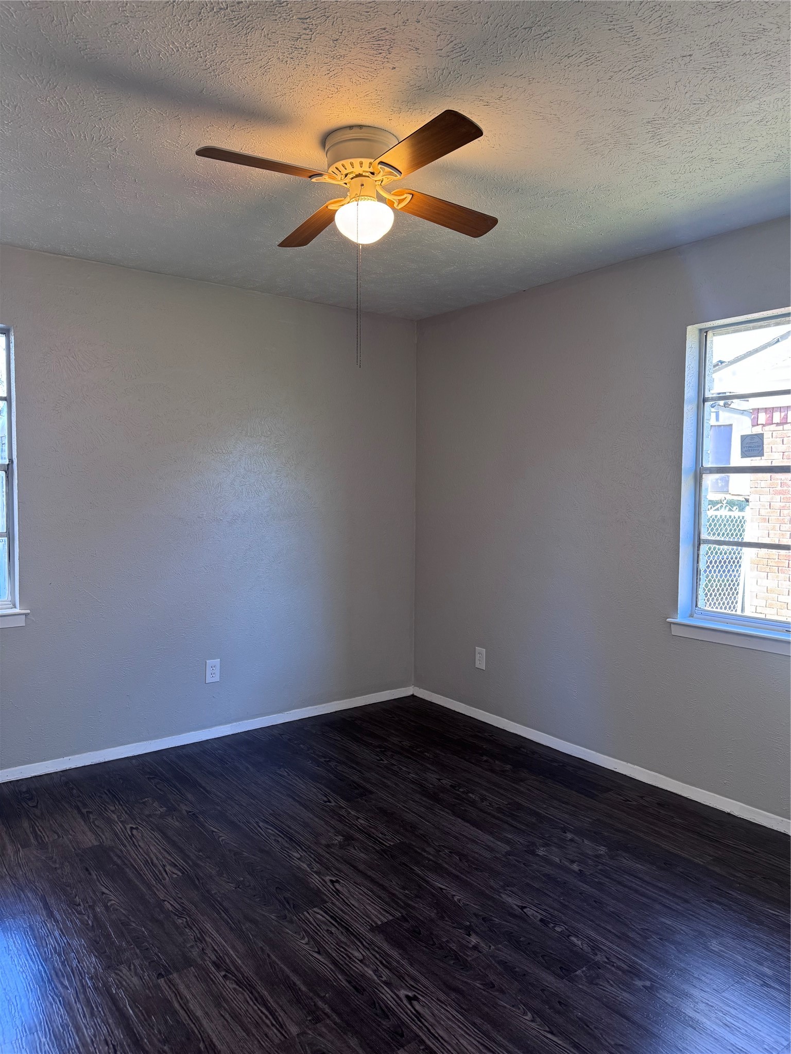 6208 Harmony Lane Dallas TX 75241