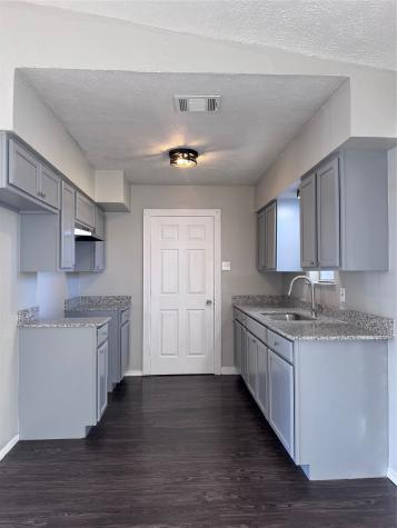 6208 Harmony Lane Dallas TX 75241