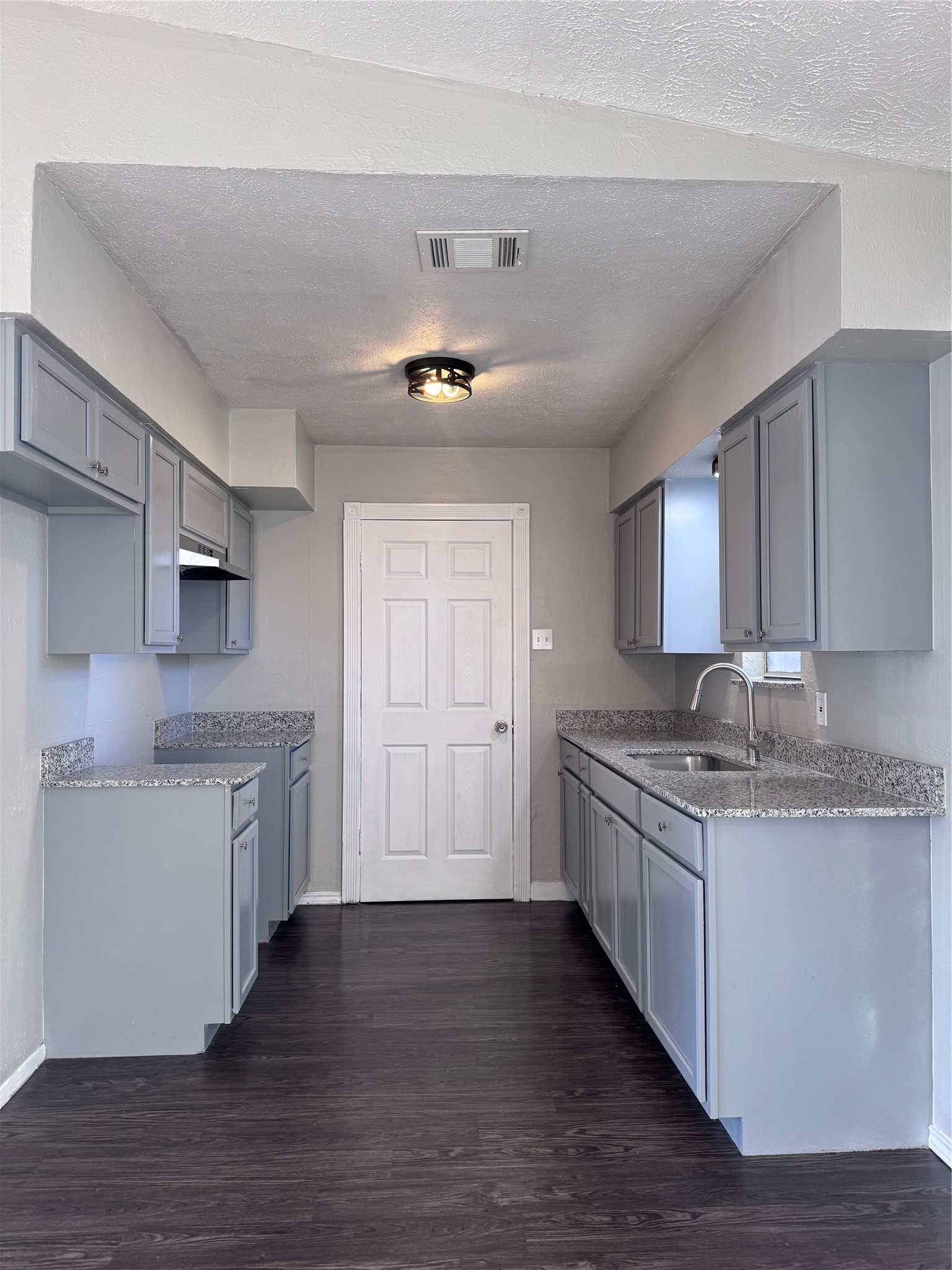 6208 Harmony Lane Dallas TX 75241