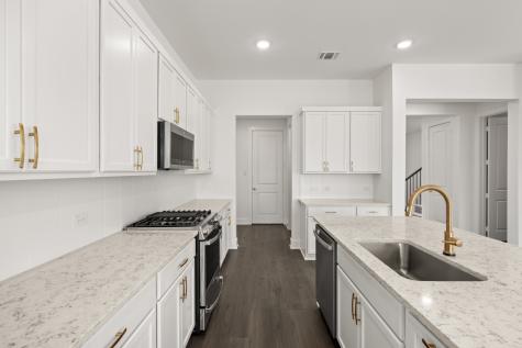 1725 Nesting Robin Lane Denton TX 76249