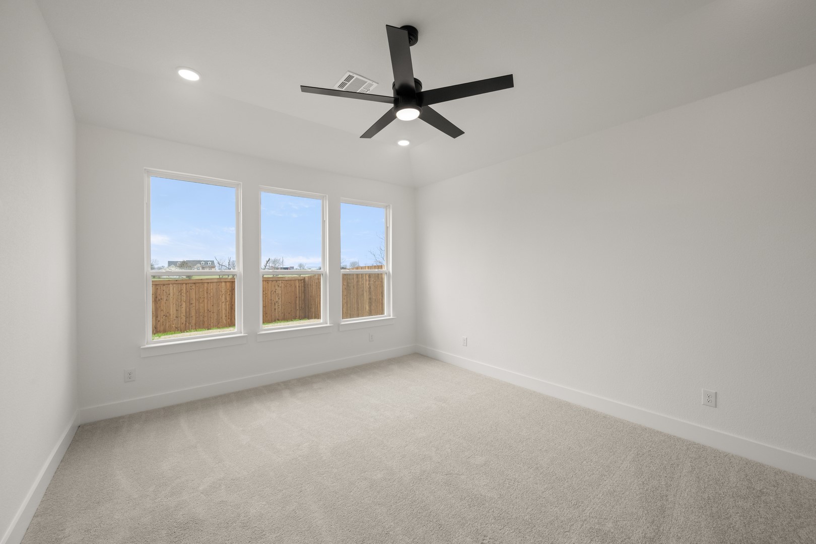 1725 Nesting Robin Lane Denton TX 76249