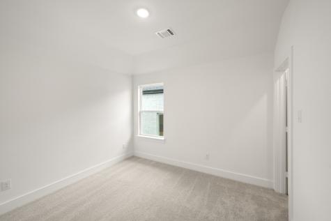 1725 Nesting Robin Lane Denton TX 76249