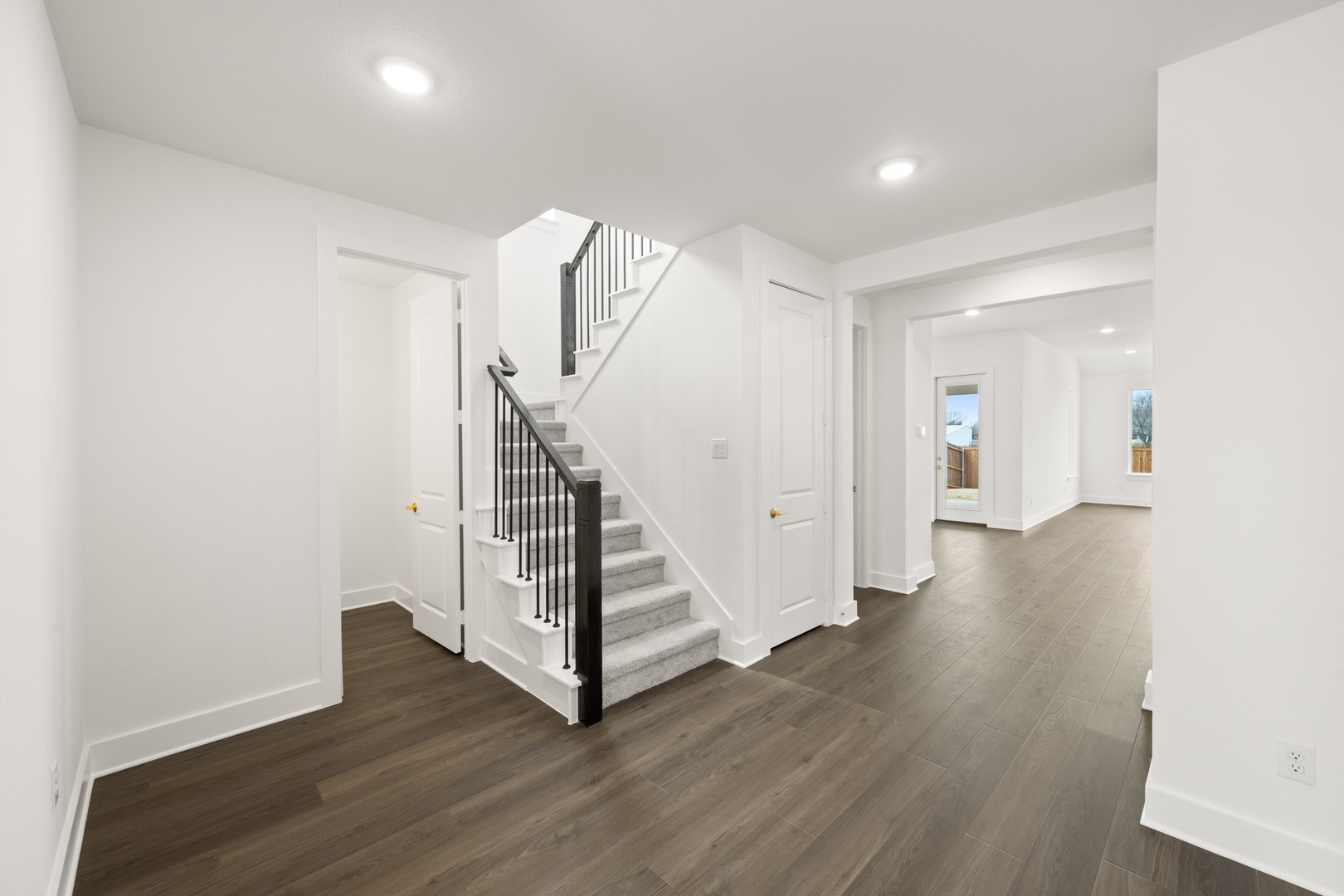 1725 Nesting Robin Lane Denton TX 76249