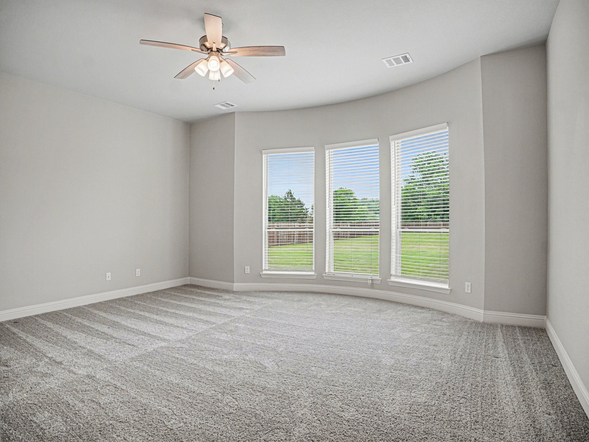 140 Crystal Lake Lane Red Oak TX 75154