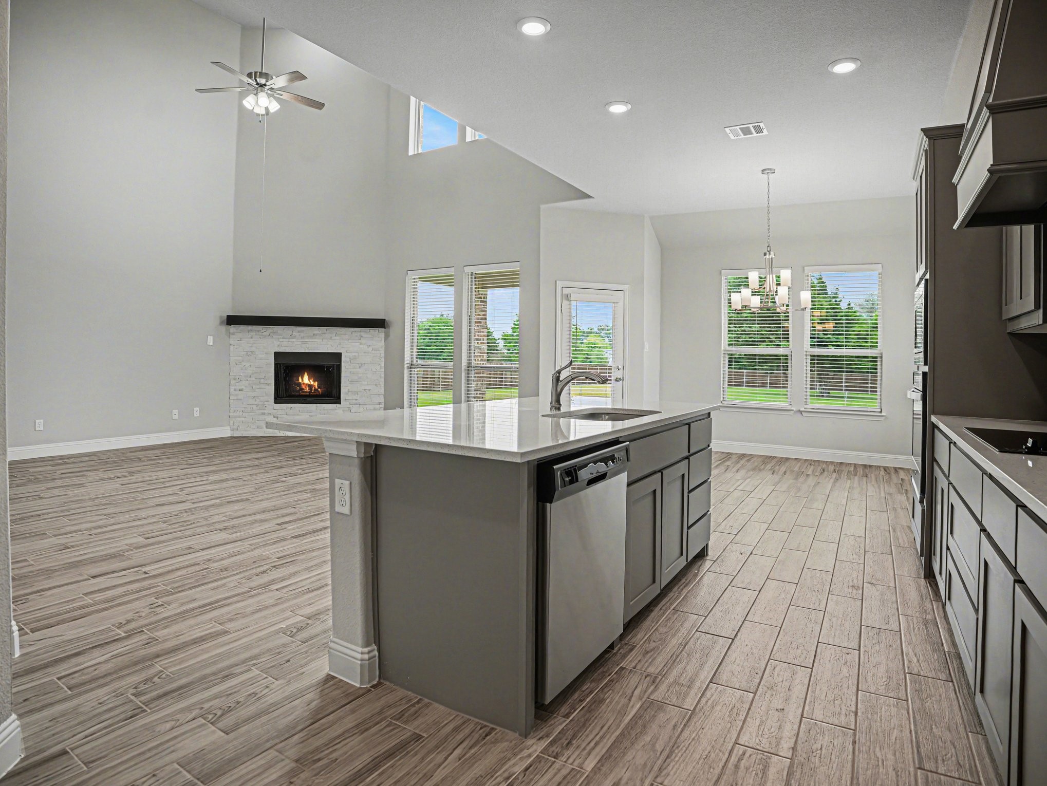 140 Crystal Lake Lane Red Oak TX 75154