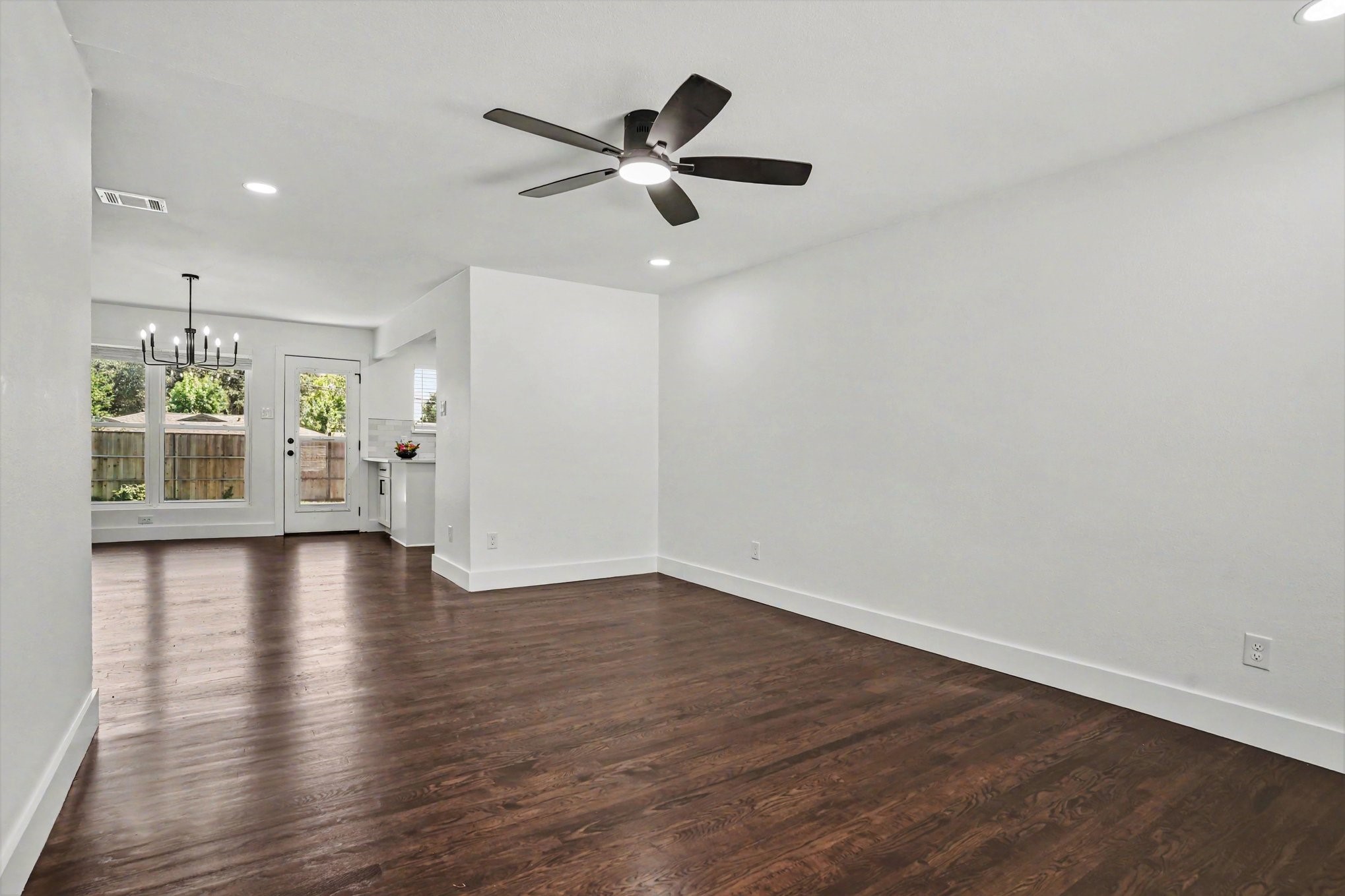 1245 Derby Drive Richardson TX 75080