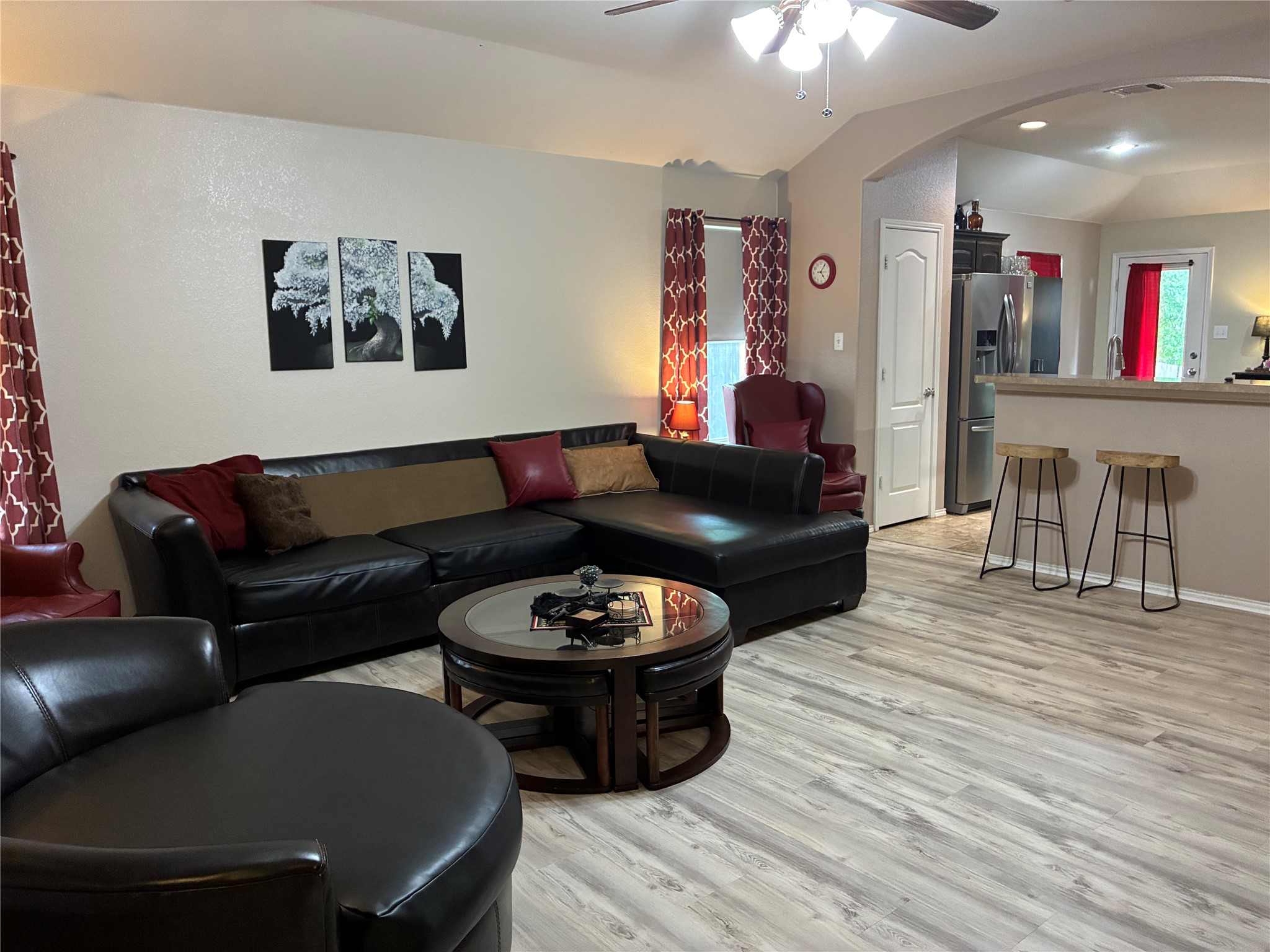 529 Beechgrove Terrace Fort Worth TX 76140
