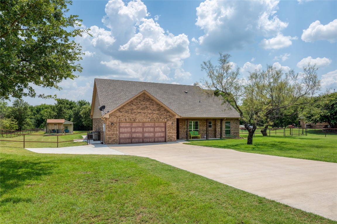 499 Faye Lane Springtown TX 76082