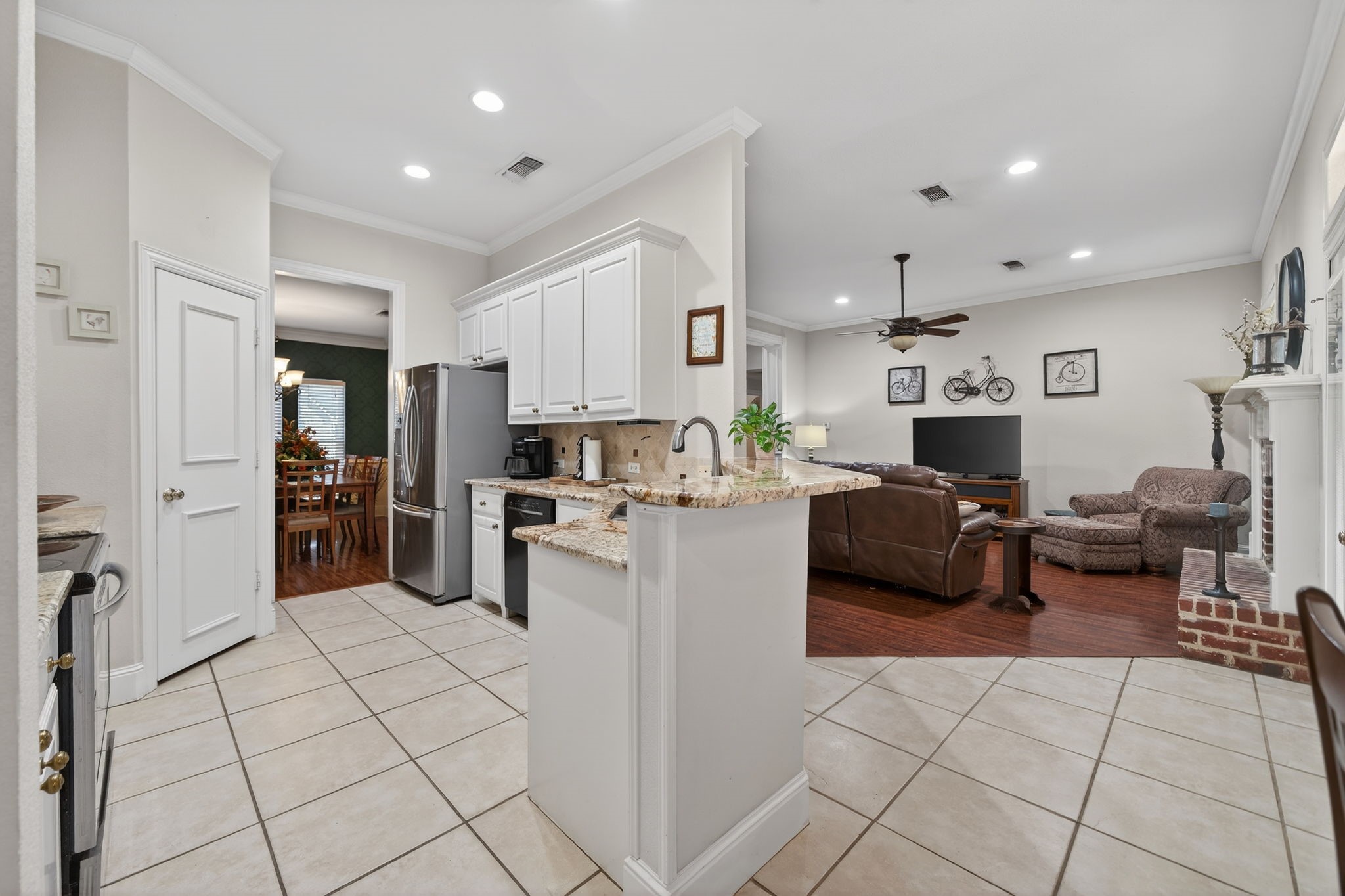 109 Southern Pine Place Mabank TX 75156