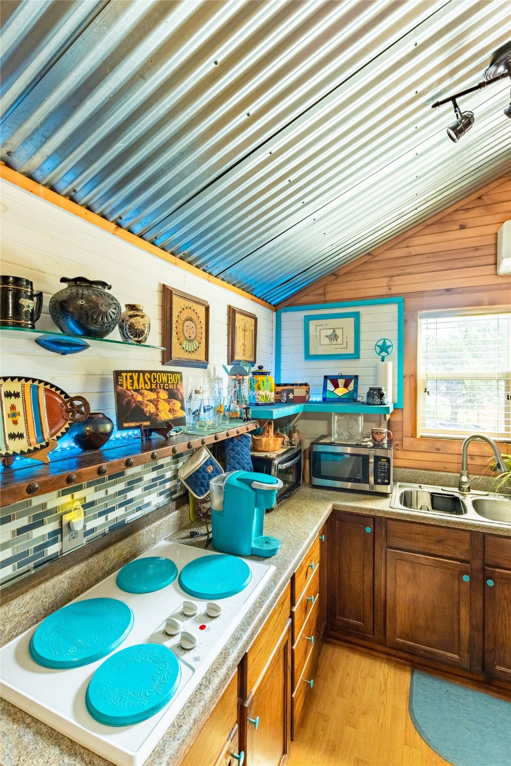200 Retreat Drive Possum Kingdom Lake TX 76450