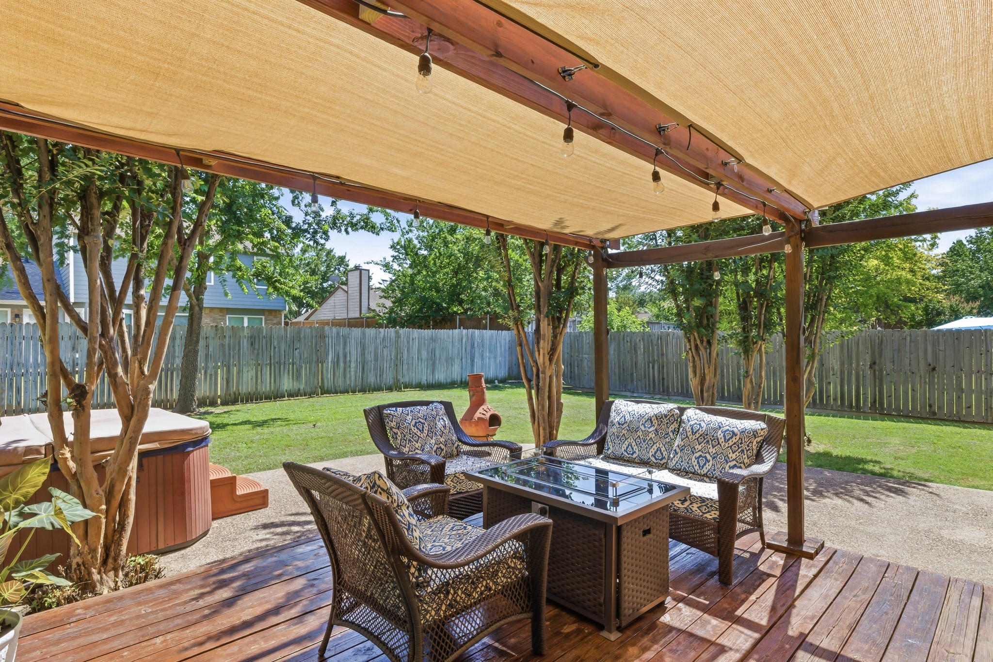 1229 Oxford Lane Grapevine TX 76051