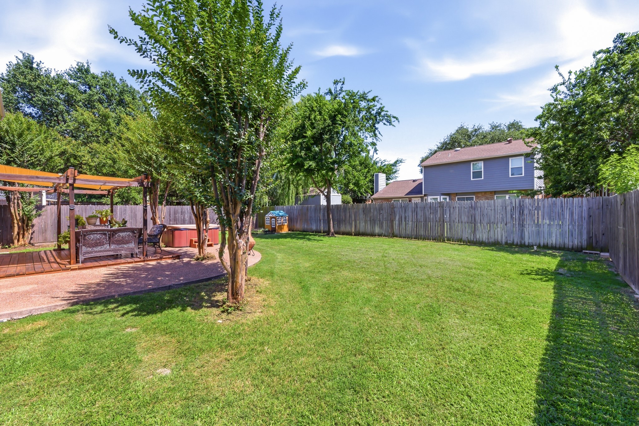 1229 Oxford Lane Grapevine TX 76051
