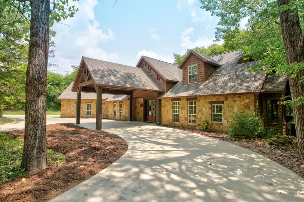 320 N Lincoln Park Road Van Alstyne TX 75495