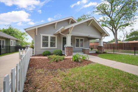 2700 College Avenue Fort Worth TX 76110