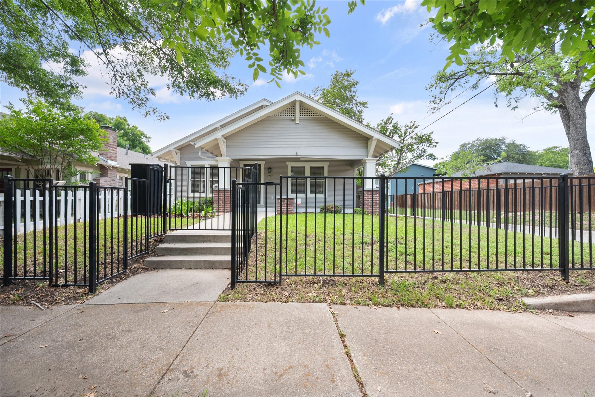 2700 College Avenue Fort Worth TX 76110