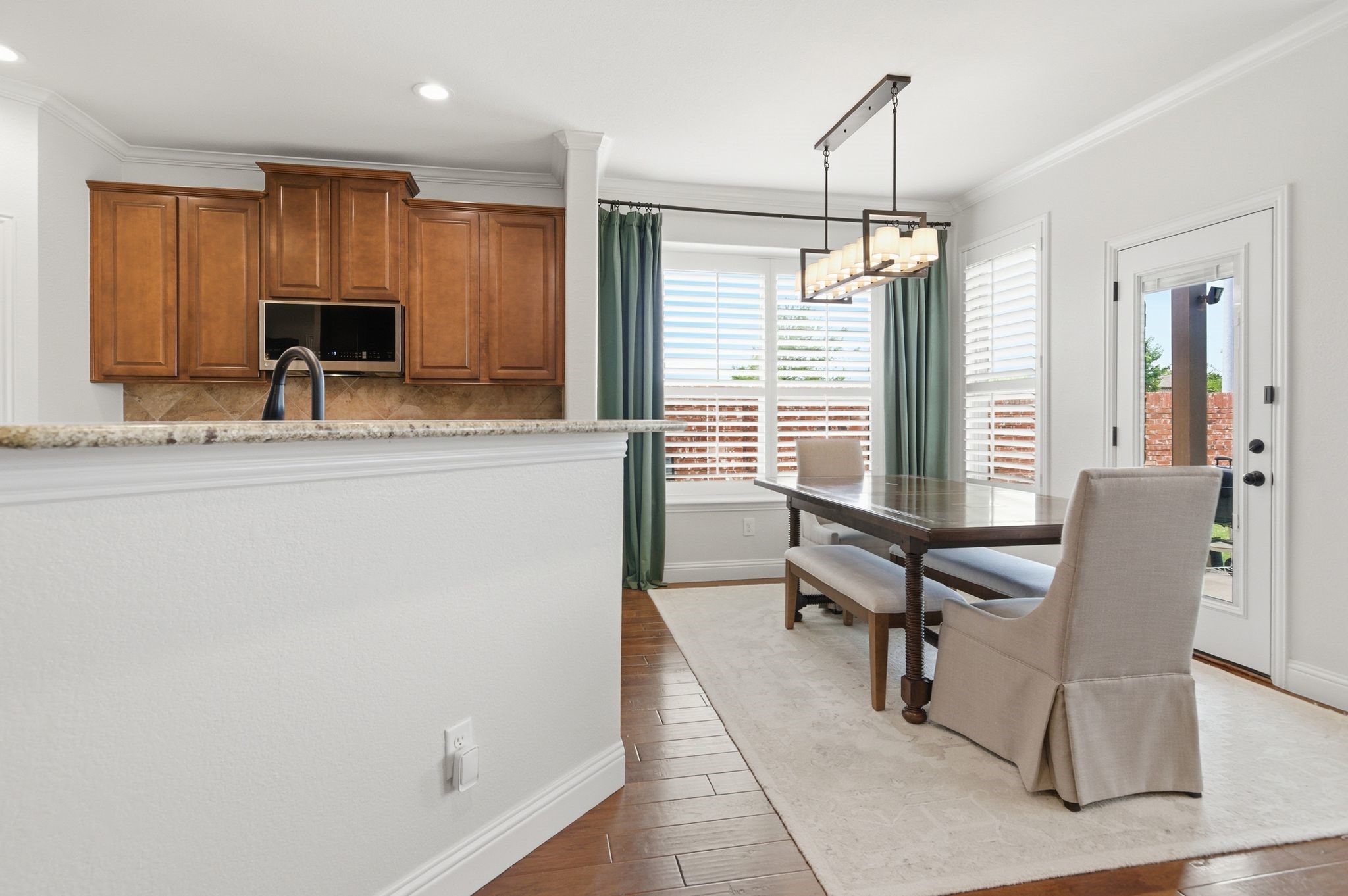 5801 Valley Haven Way Fort Worth TX 76244