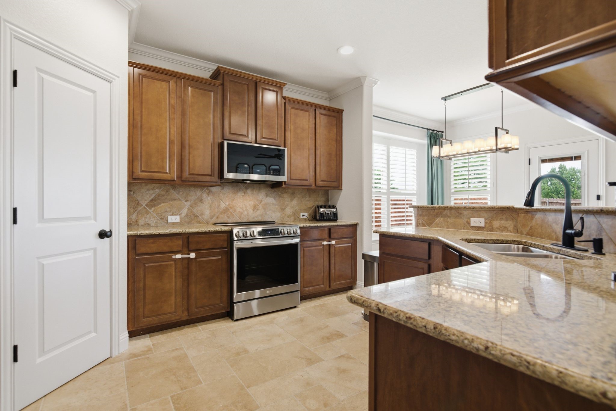 5801 Valley Haven Way Fort Worth TX 76244