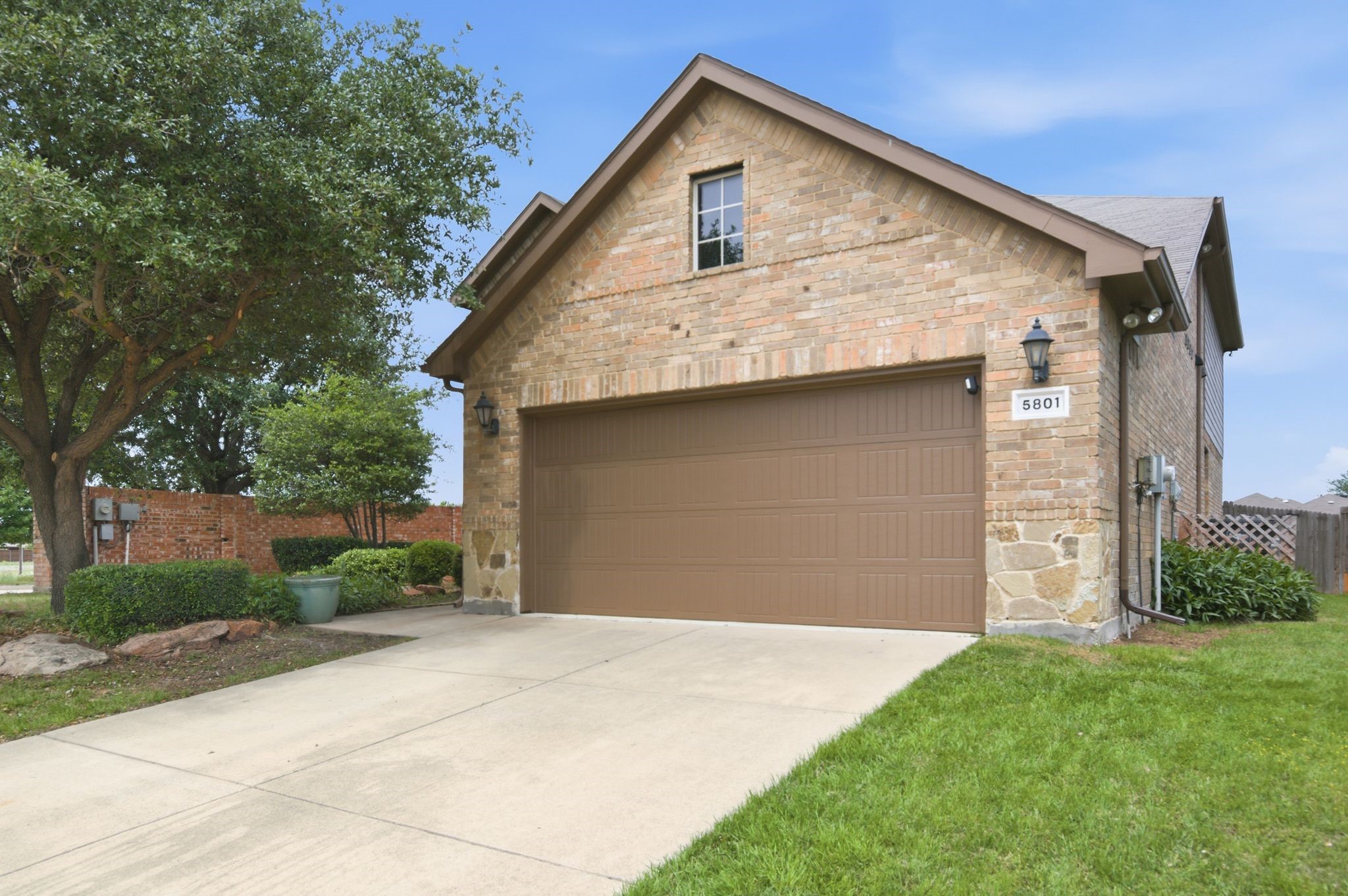 5801 Valley Haven Way Fort Worth TX 76244