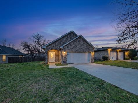 4405 Chickasaw Avenue Fort Worth TX 76119