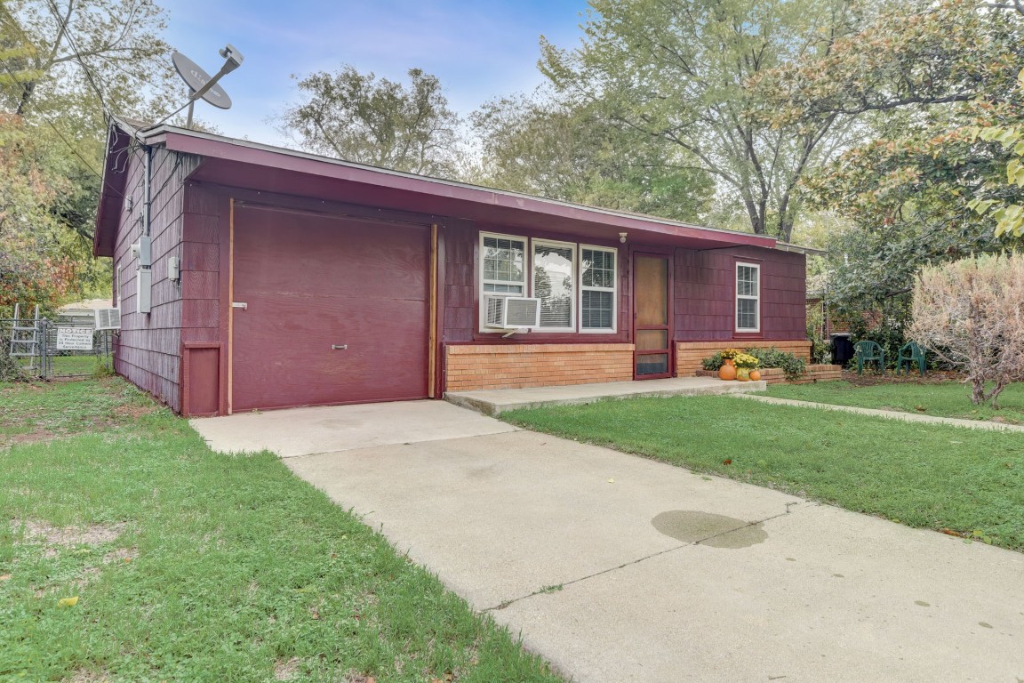 5204 Slate Street Fort Worth TX 76114