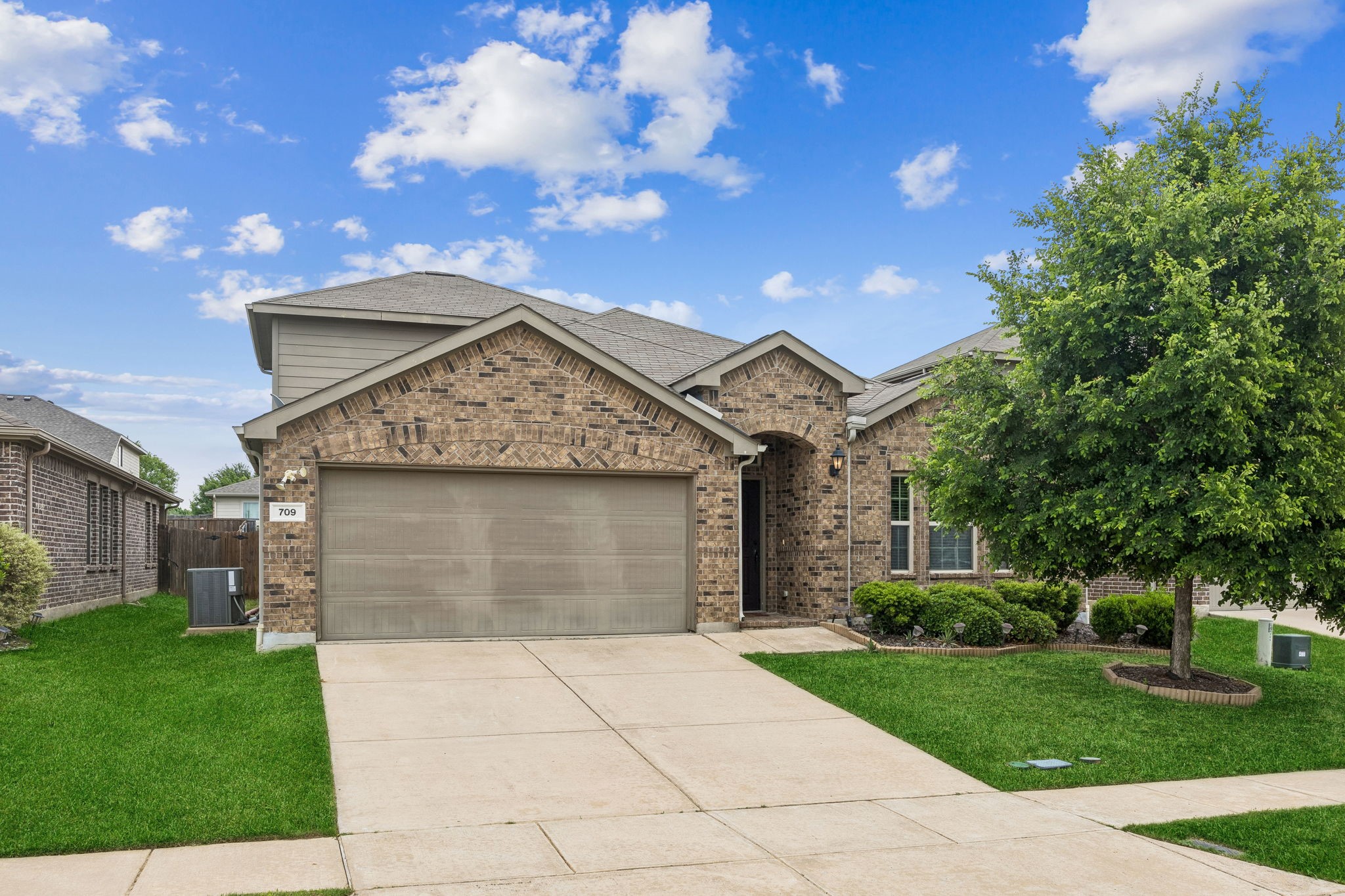709 Cheyenne Drive Aubrey TX 76227