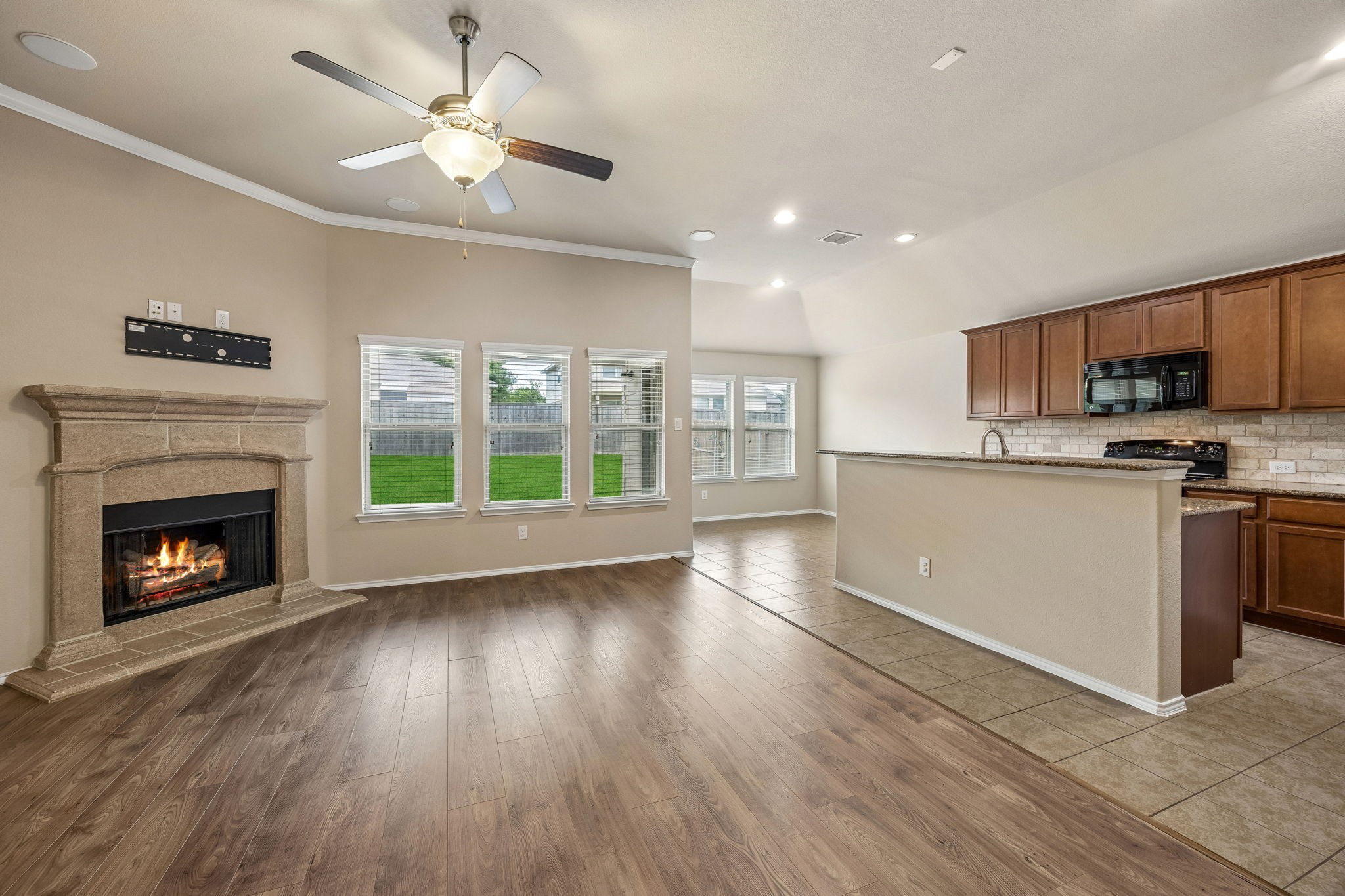 709 Cheyenne Drive Aubrey TX 76227