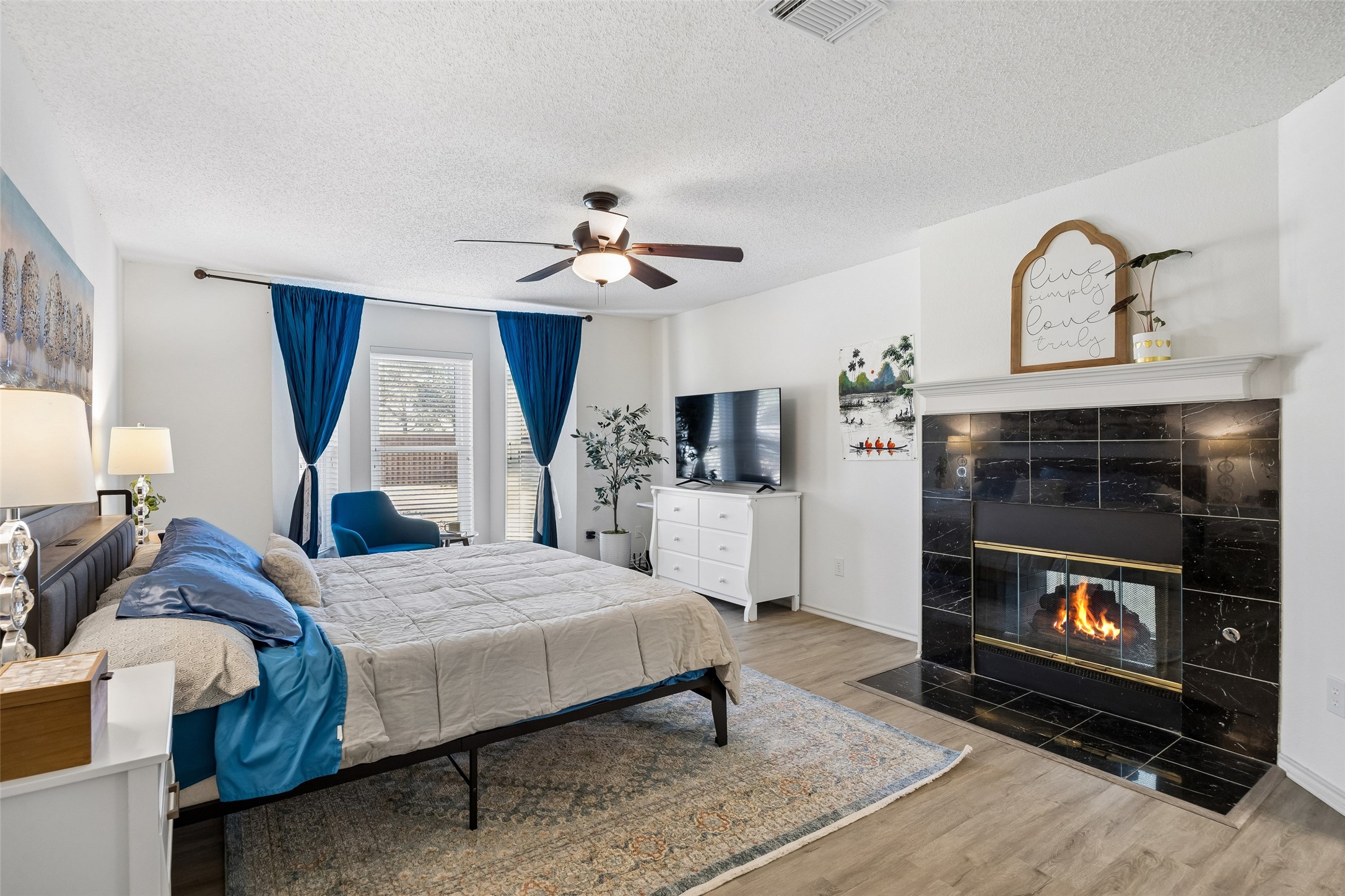 1002 Charter Oak Street Allen TX 75002
