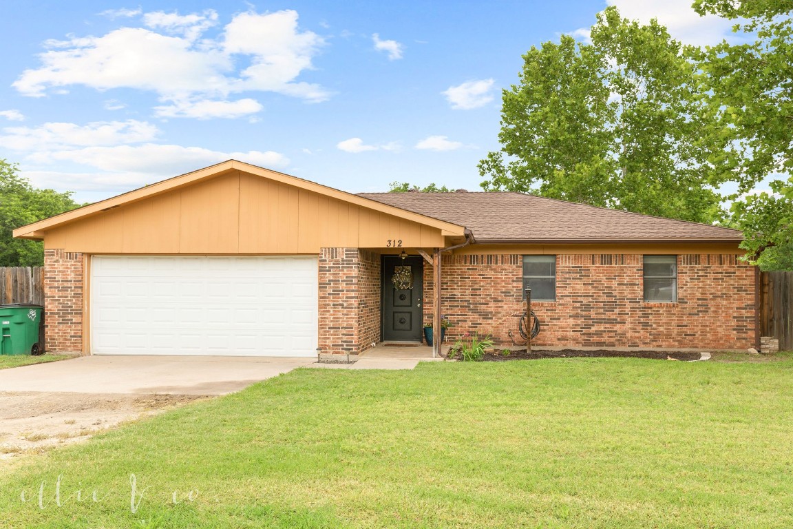 312 California Street Clyde TX 79510