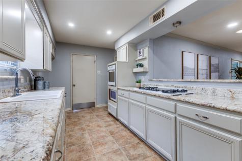 2223 Babalos Lane Dallas TX 75228