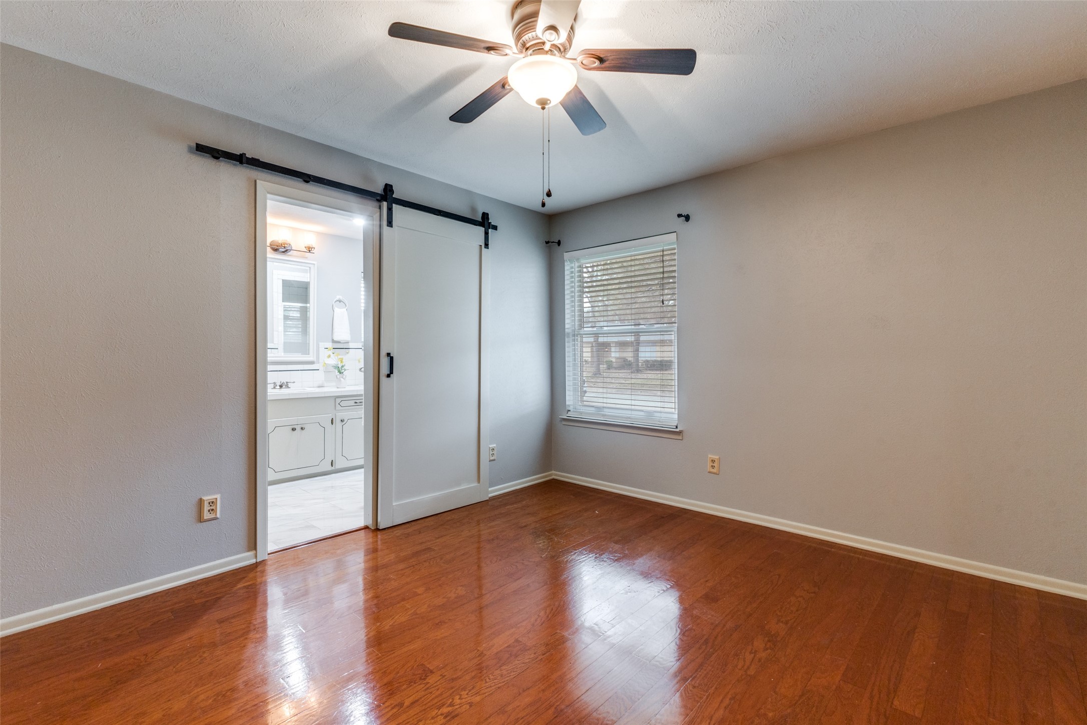 2223 Babalos Lane Dallas TX 75228
