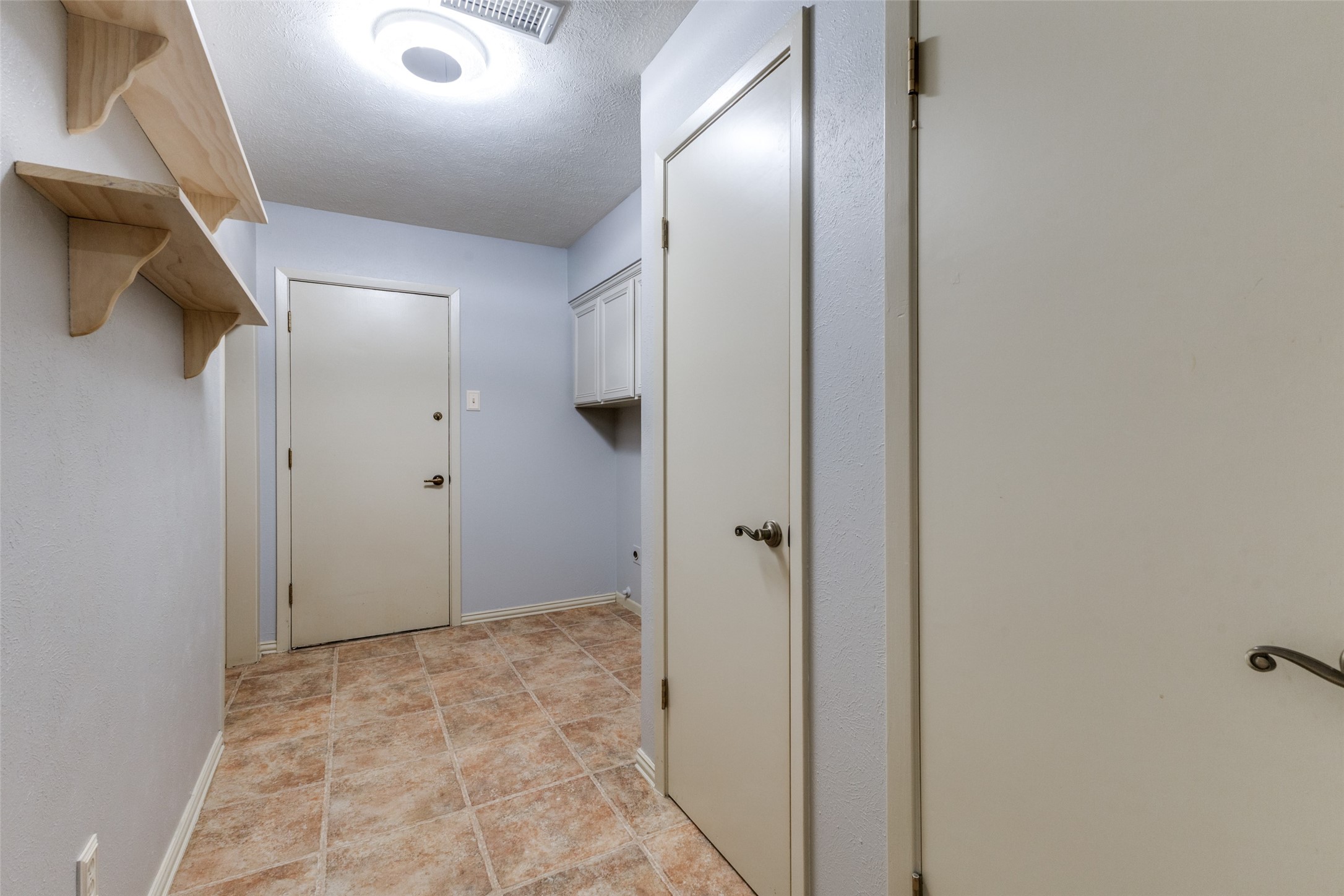 2223 Babalos Lane Dallas TX 75228