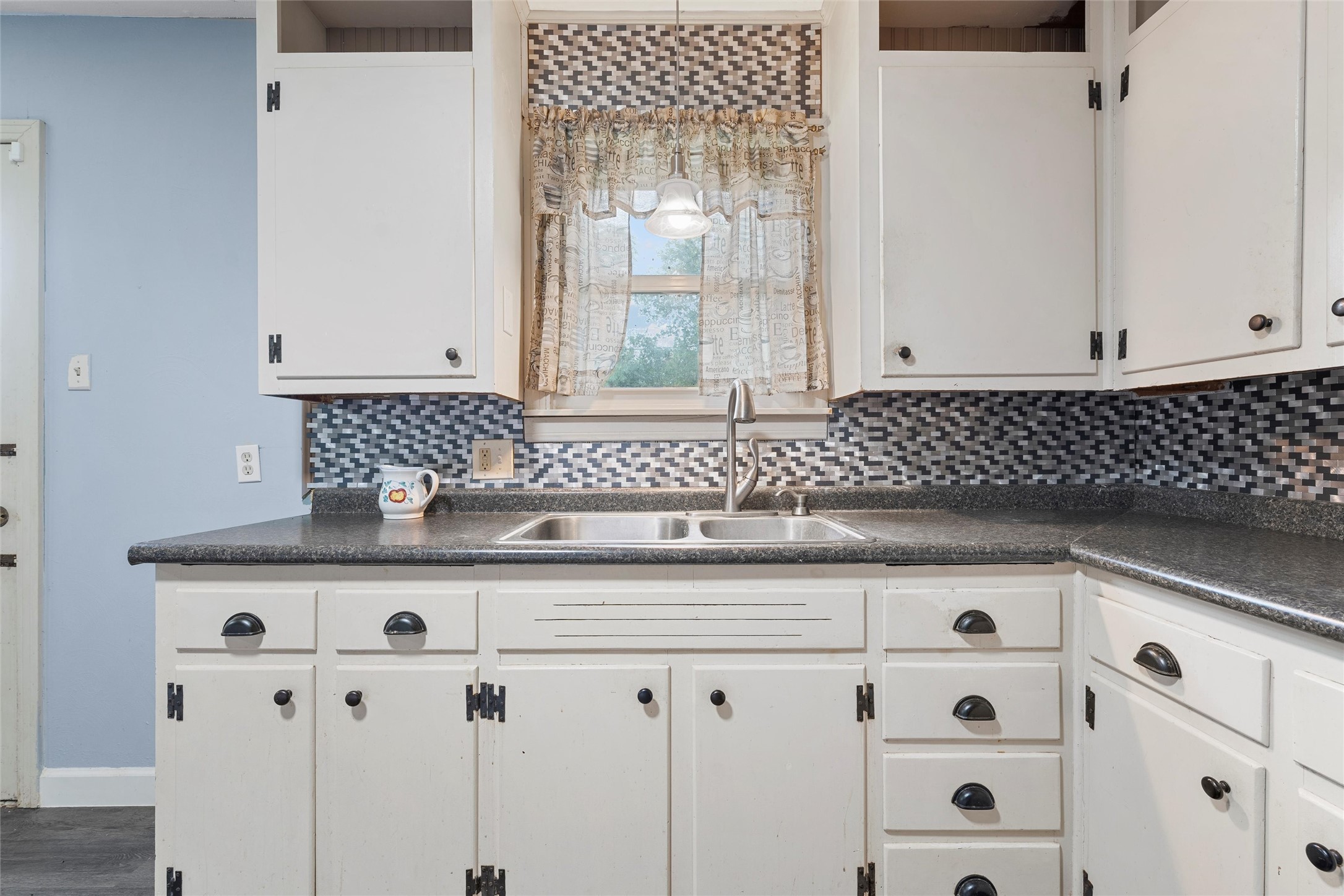 2225 N 50th Street Waco TX 76710