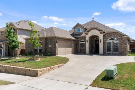 5305 Center Hill Drive Fort Worth TX 76179