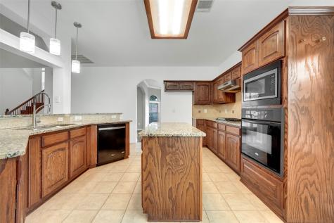 3305 Silver Springs Way Rowlett TX 75089