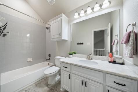 1324 Benavites Drive Little Elm TX 75068