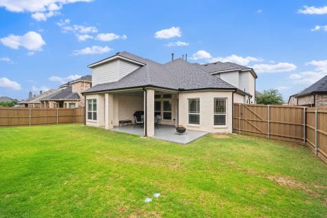 1324 Benavites Drive Little Elm TX 75068