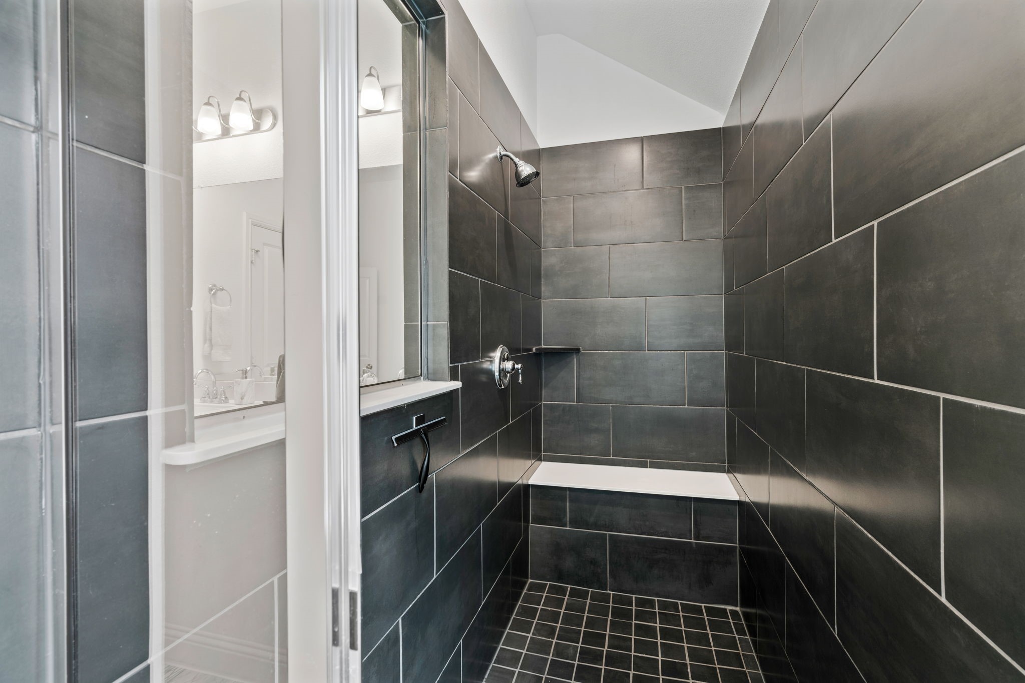 2804 Claude White Creek Mckinney TX 75071