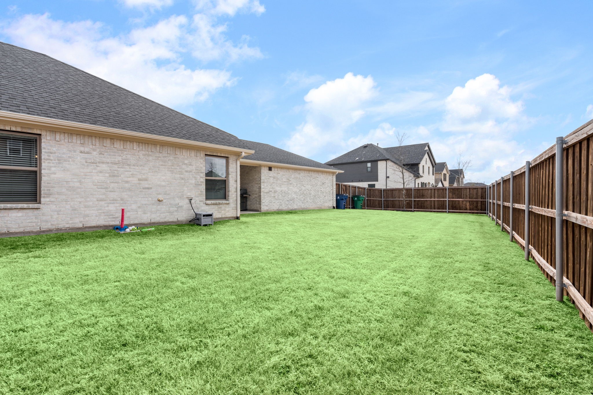 2804 Claude White Creek Mckinney TX 75071