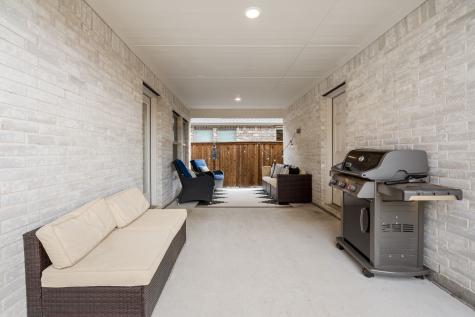 2804 Claude White Creek Mckinney TX 75071