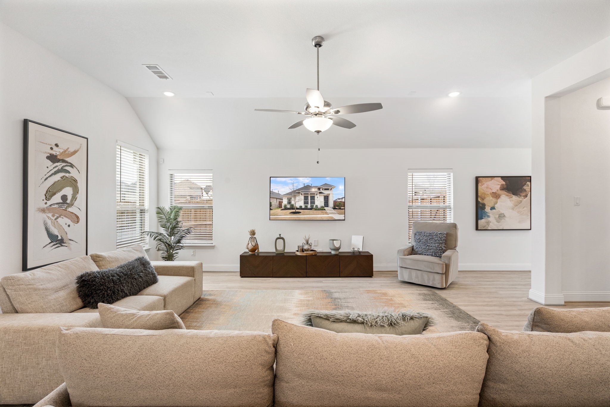 2804 Claude White Creek Mckinney TX 75071
