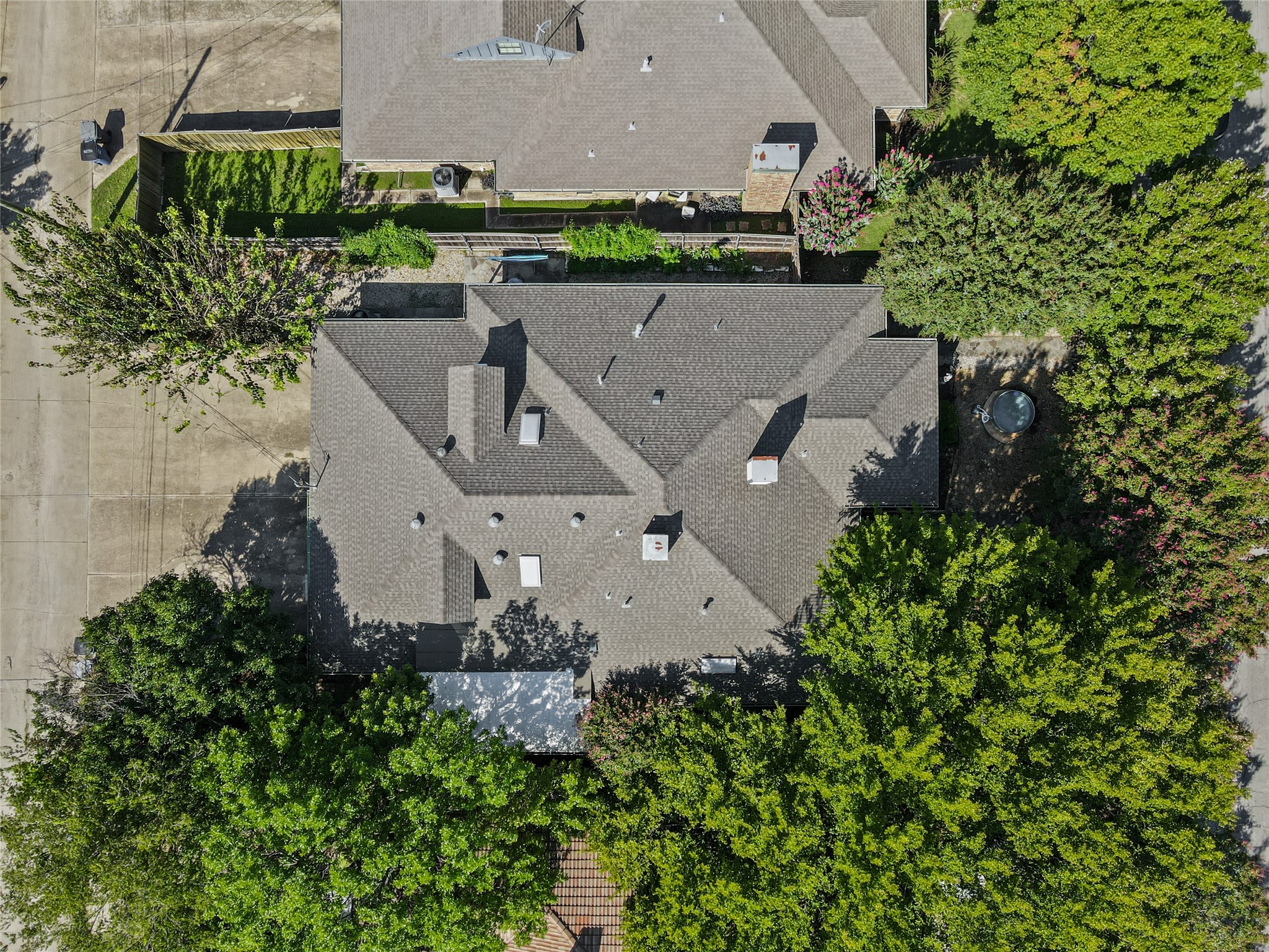 3046 Westforest Drive Dallas TX 75229
