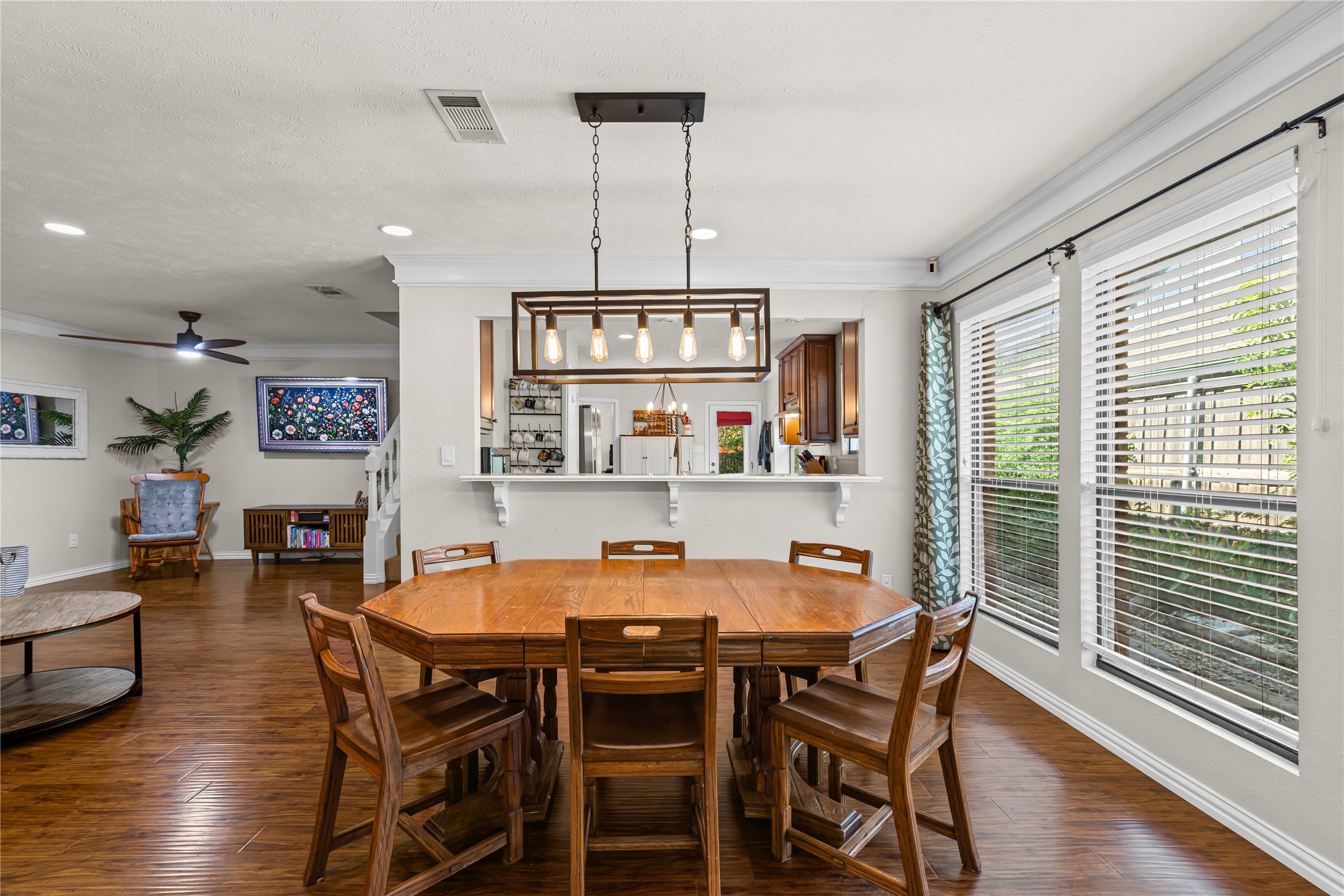 3046 Westforest Drive Dallas TX 75229