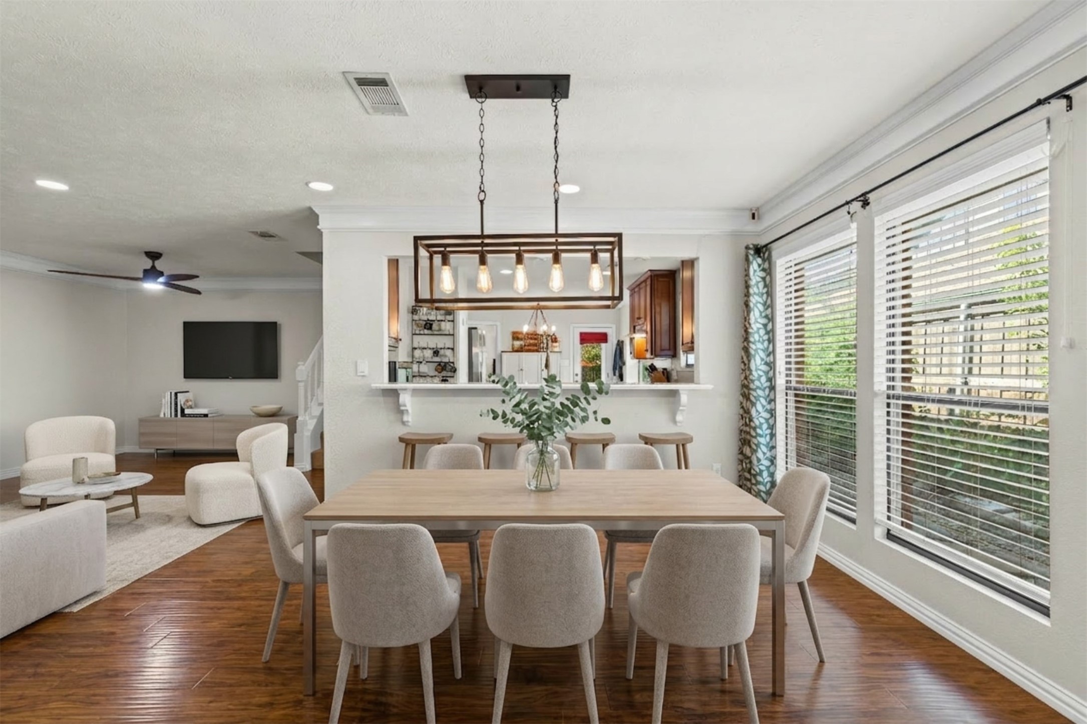 3046 Westforest Drive Dallas TX 75229