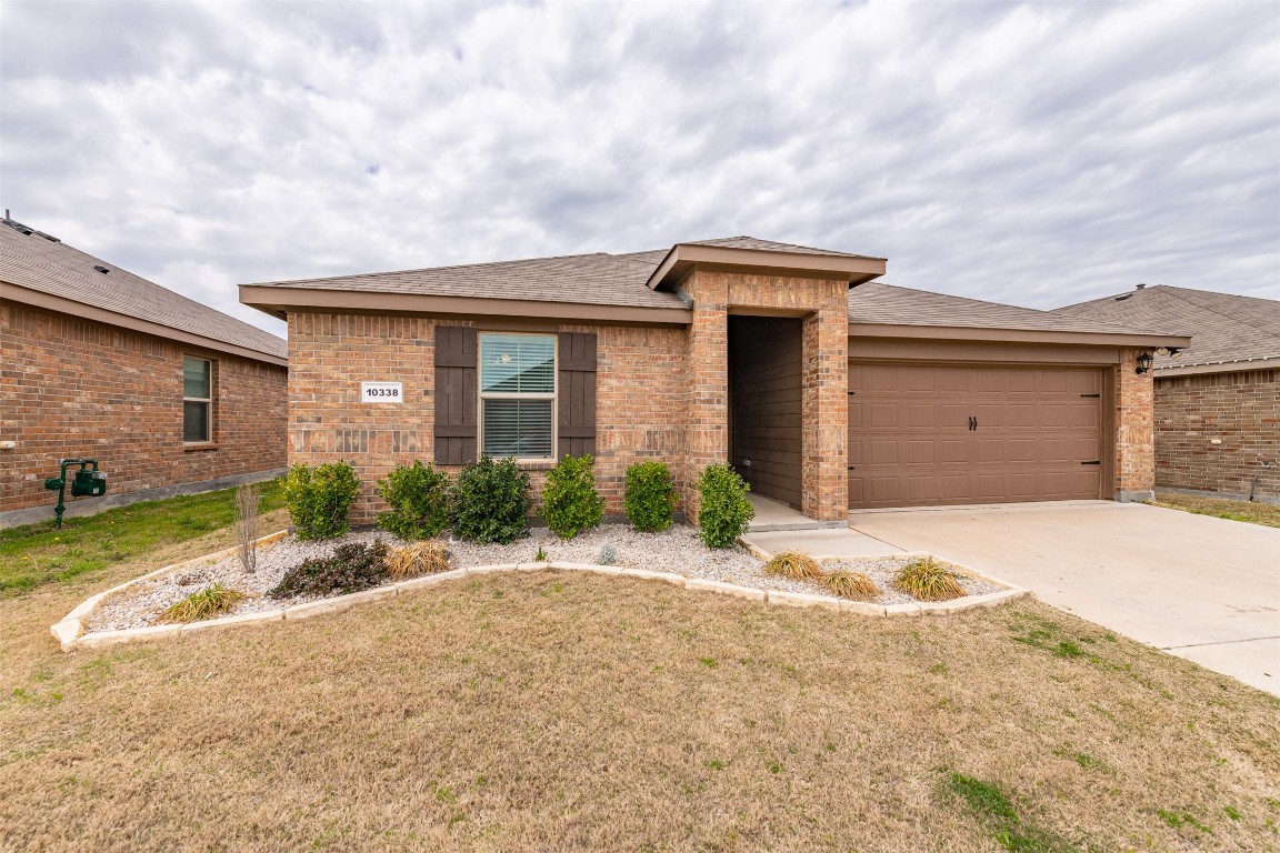 10338 Fort Belknap Trail Crowley TX 76036